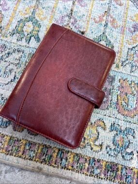 Buxton Burgundy Leather Organizer